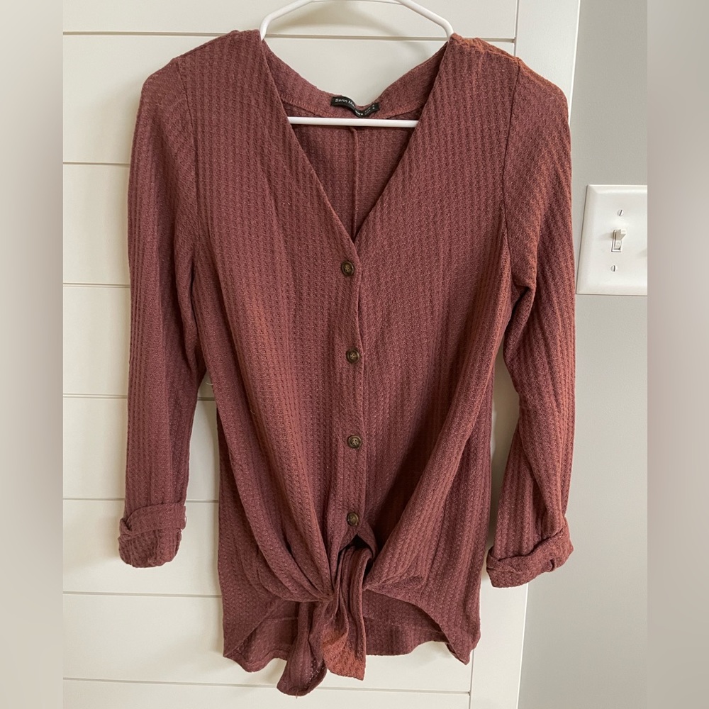 Boutique brand. Button down waffle tie long sleeve.